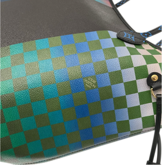 Bolso Louis Vuitton Damier Race Never full Edición Limitada