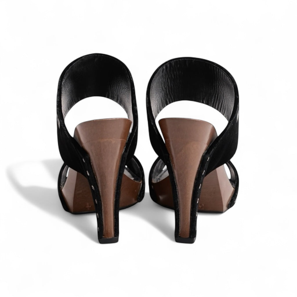 Chanel Vintage-Plateau-Sandalen aus Samt, US 7,5