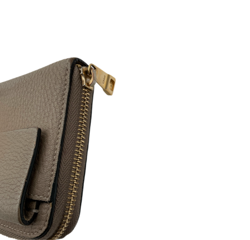 Authentic, Pre-owned Chloe Lambskin "Drew" Wallet