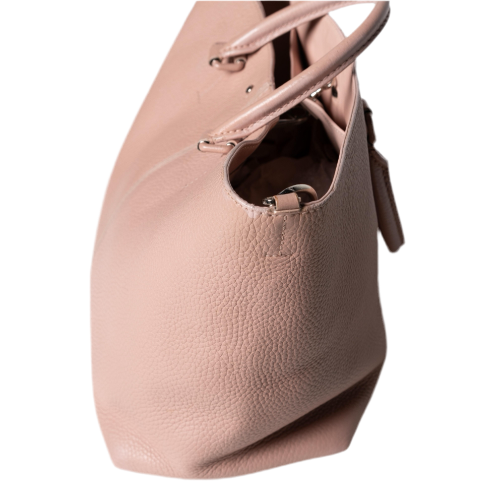 Louis Vuitton Bolso tote Taurillon Pernelle, Magnolia