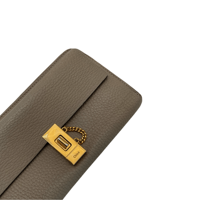 Authentic, Pre-owned Chloe Lambskin "Drew" Wallet