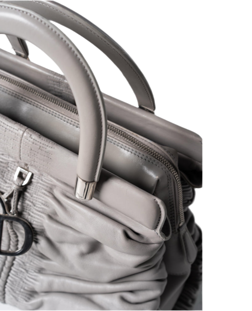 Bolso Karenina de piel Christian Dior, gris