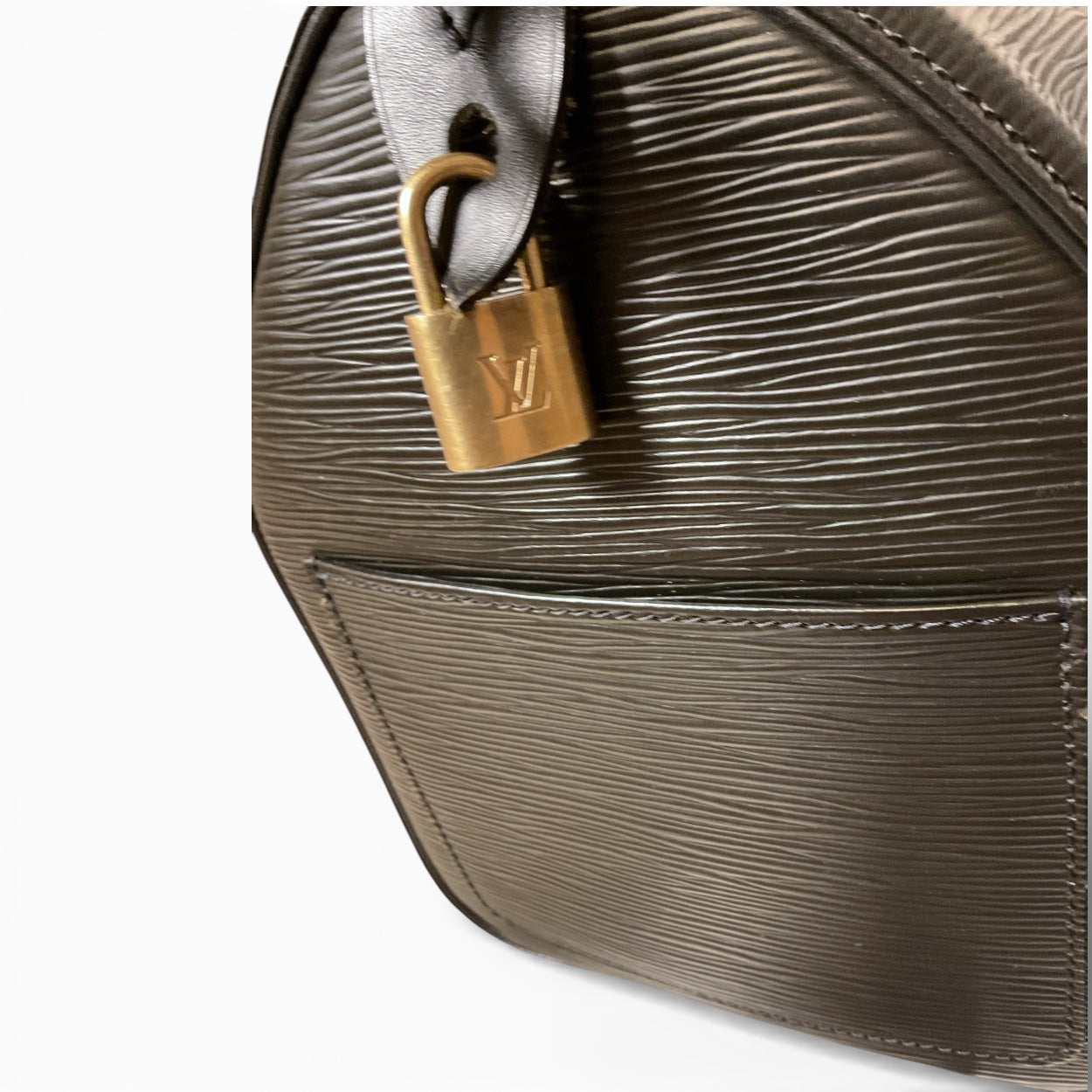 Authentic, Pre-owned Louis Vuitton Epi Speedy 30, Black