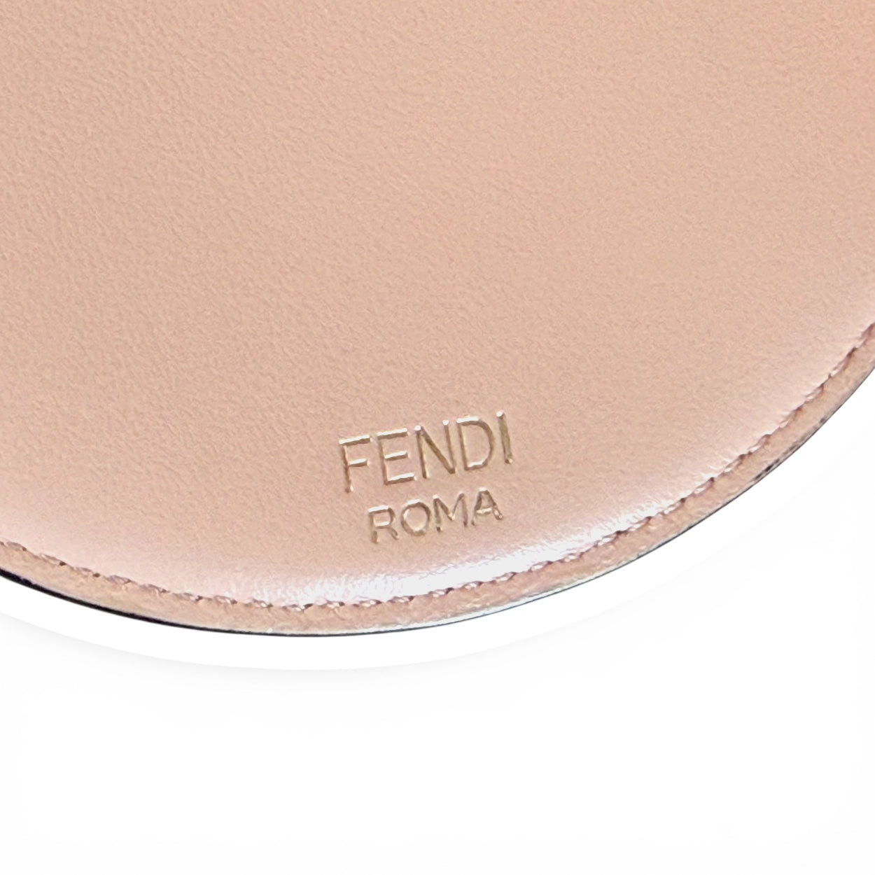 Pre-owned Fendi O’lock Phone Pouch, Nude