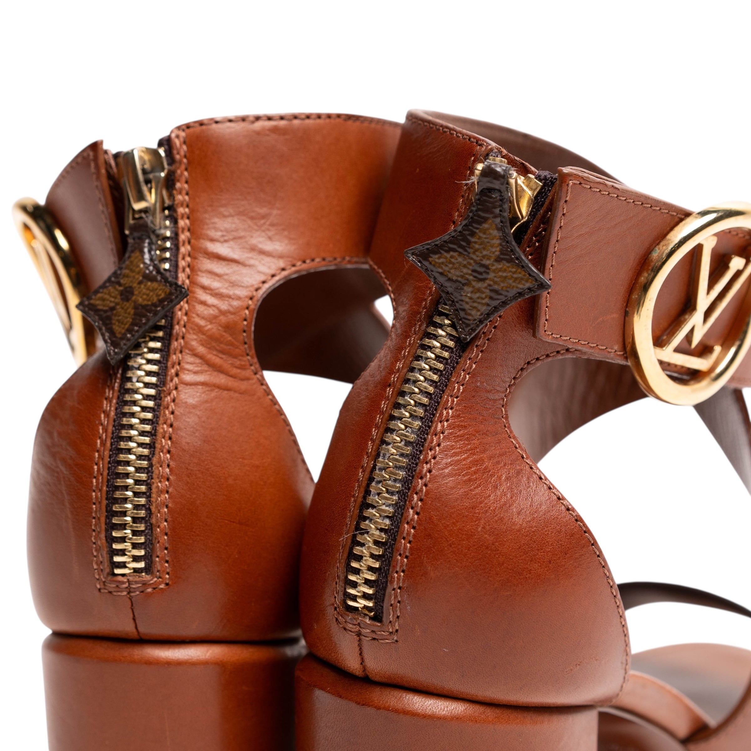 Authentic, Pre-owned Louis Vuitton Horizon Sandals in Cognac, EU 39