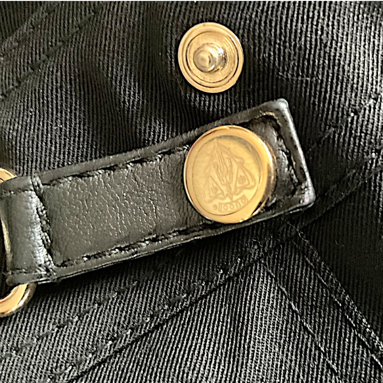 Gucci Plissee-Minirock, Schwarz, Größe 42