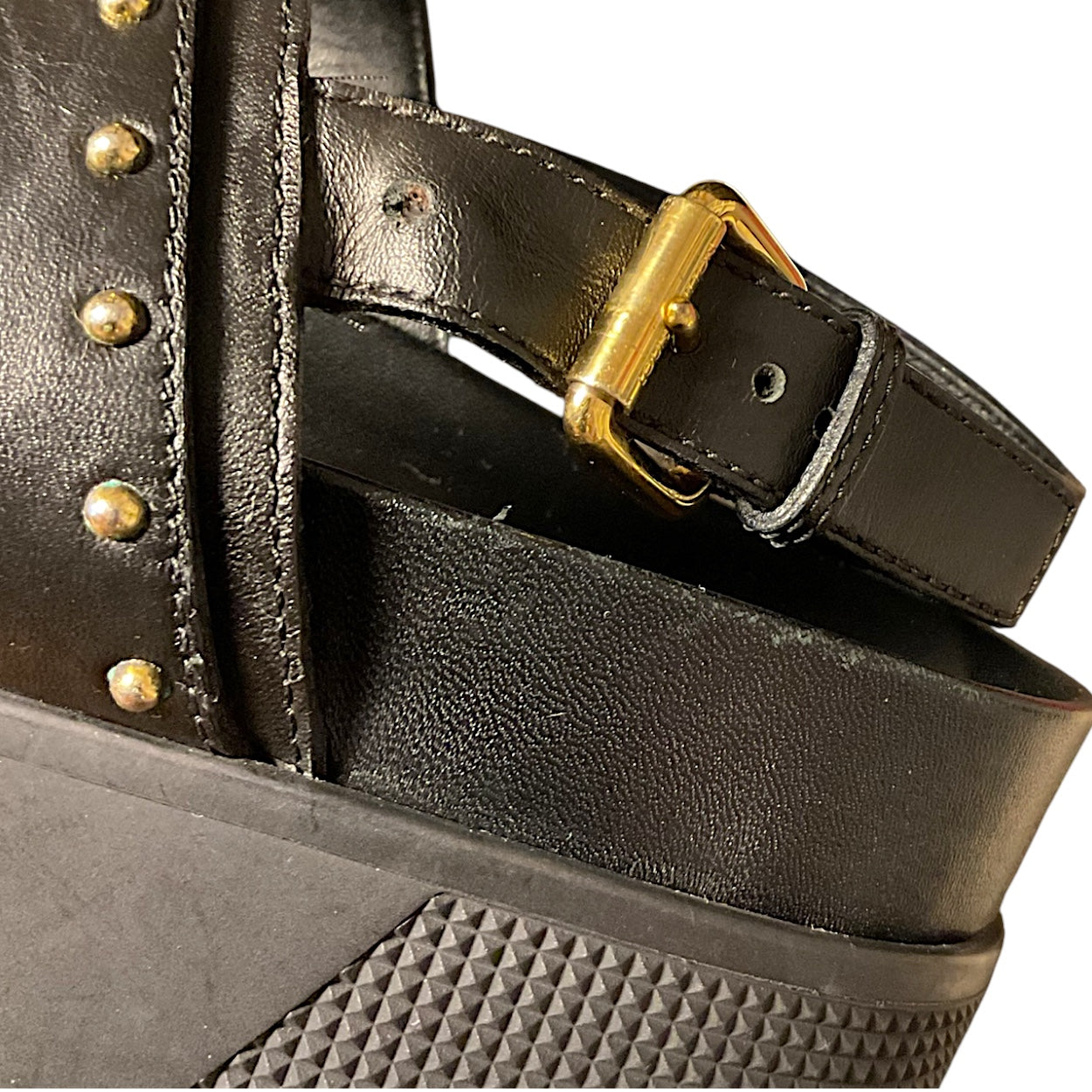 Louis Vuitton Laureate Platform Sandals, EU 39
