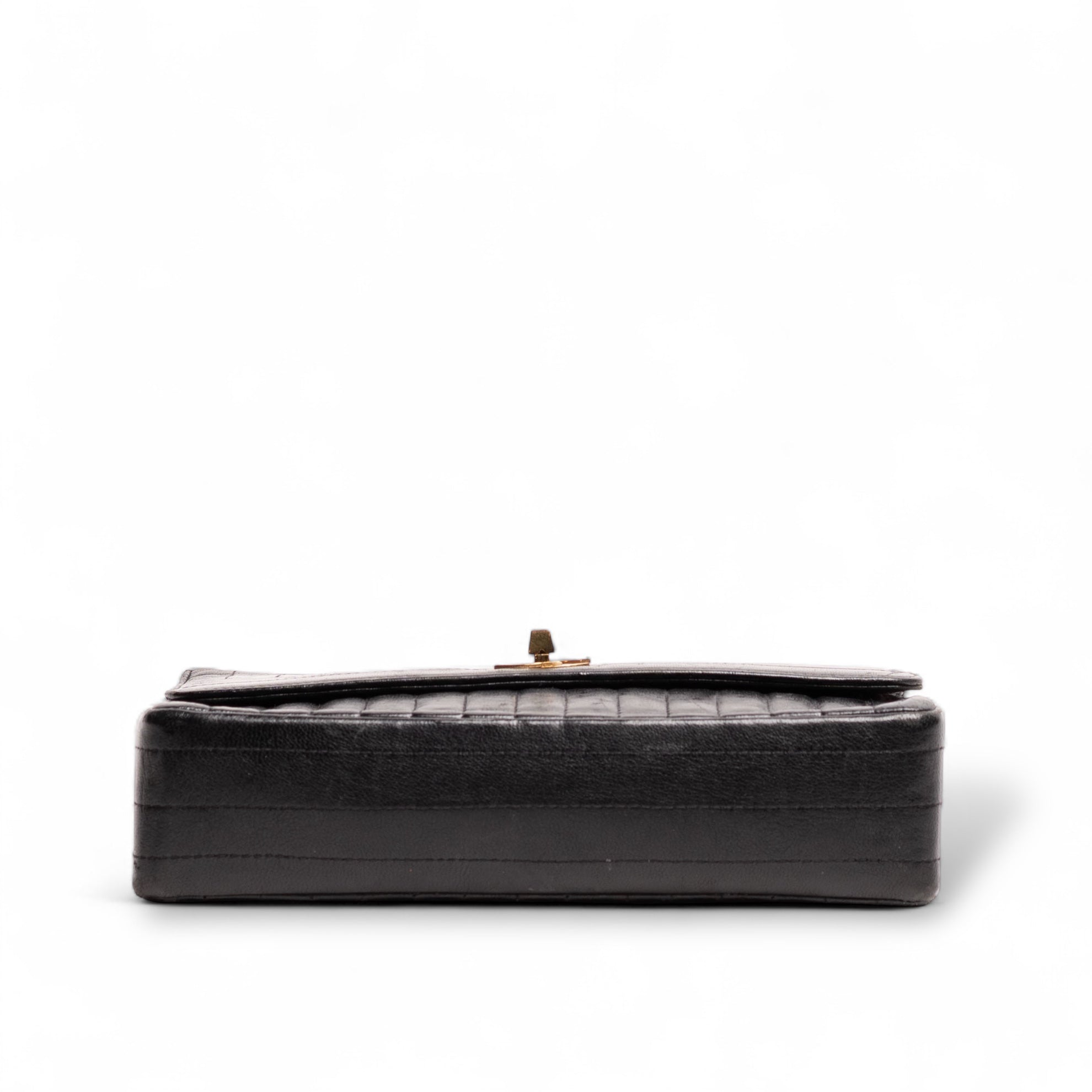 Chanel 2.55 Vintage, vertikale, gesteppte Lammleder-Flap-Tasche