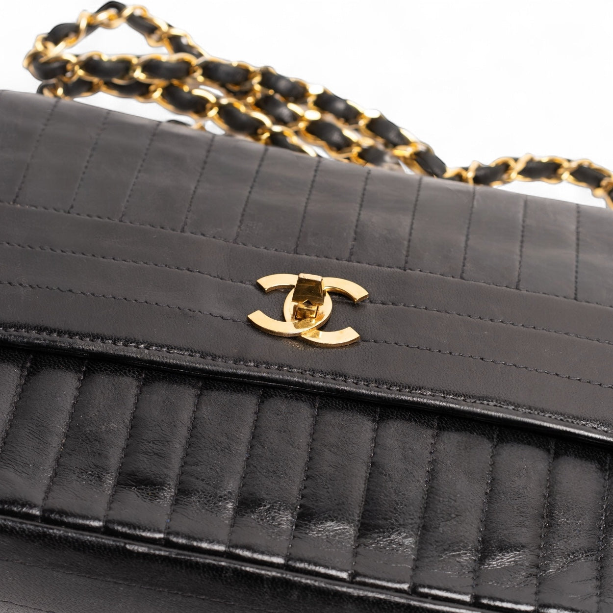 Chanel 2.55 Vintage, vertikale, gesteppte Lammleder-Flap-Tasche