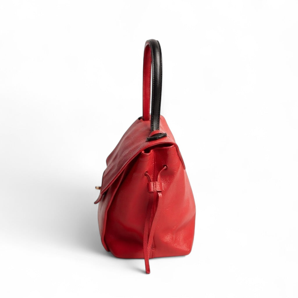 Bolso de tiburón de Givenchy, rojo