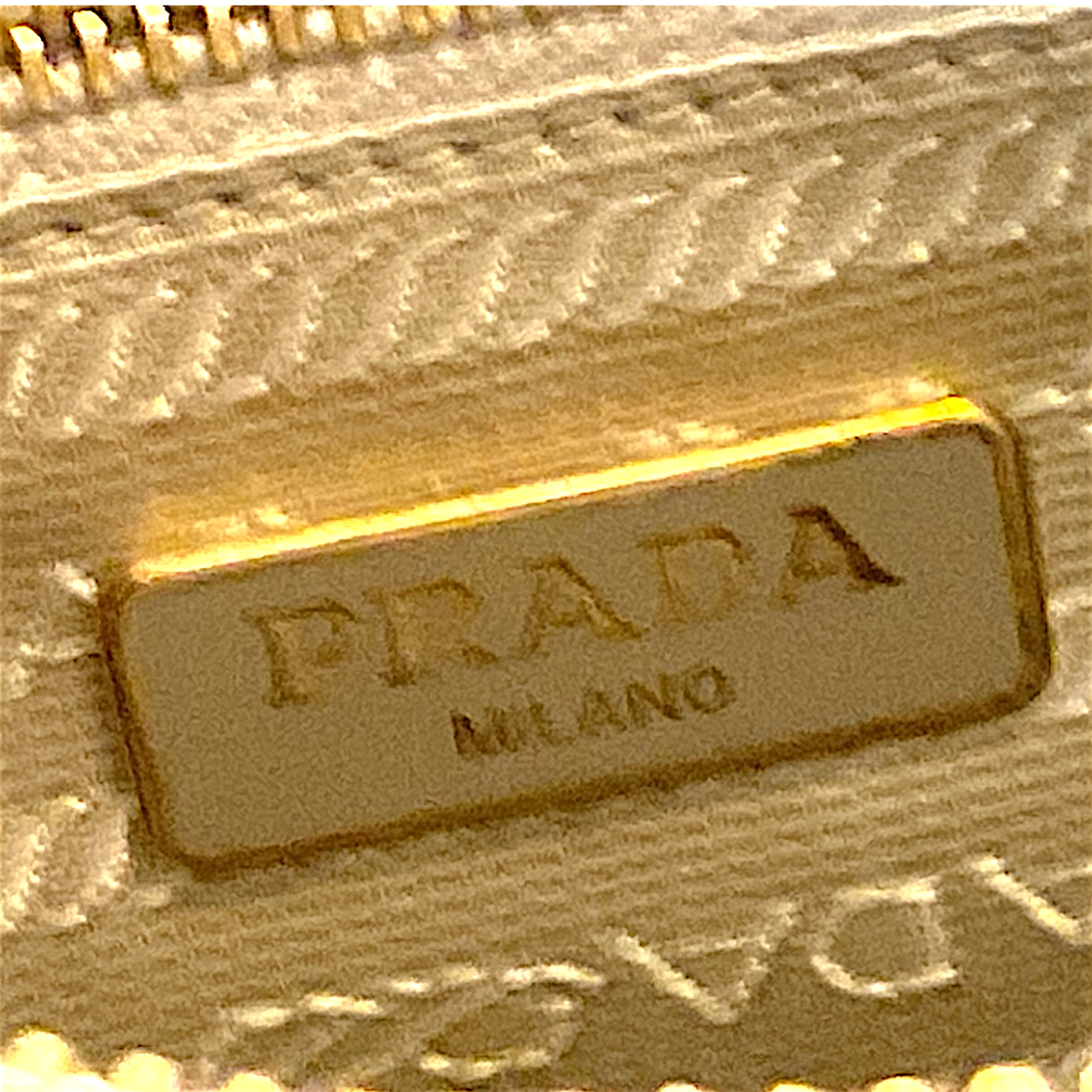 Pre-owned Prada Saffiano Flat Pouch Clutch, Black & White