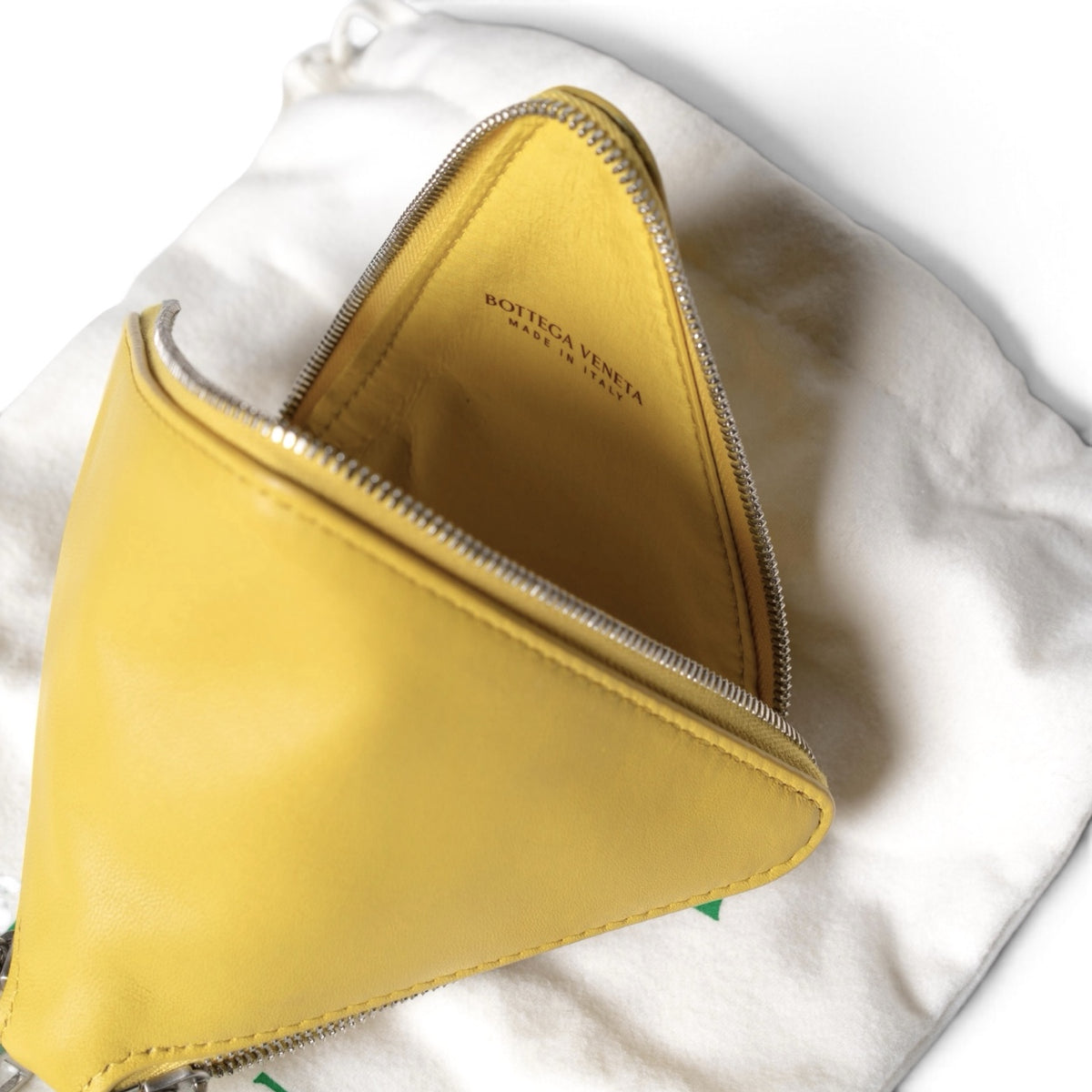Bottega Veneta Pyramid Lederetui/Tasche, Gelb