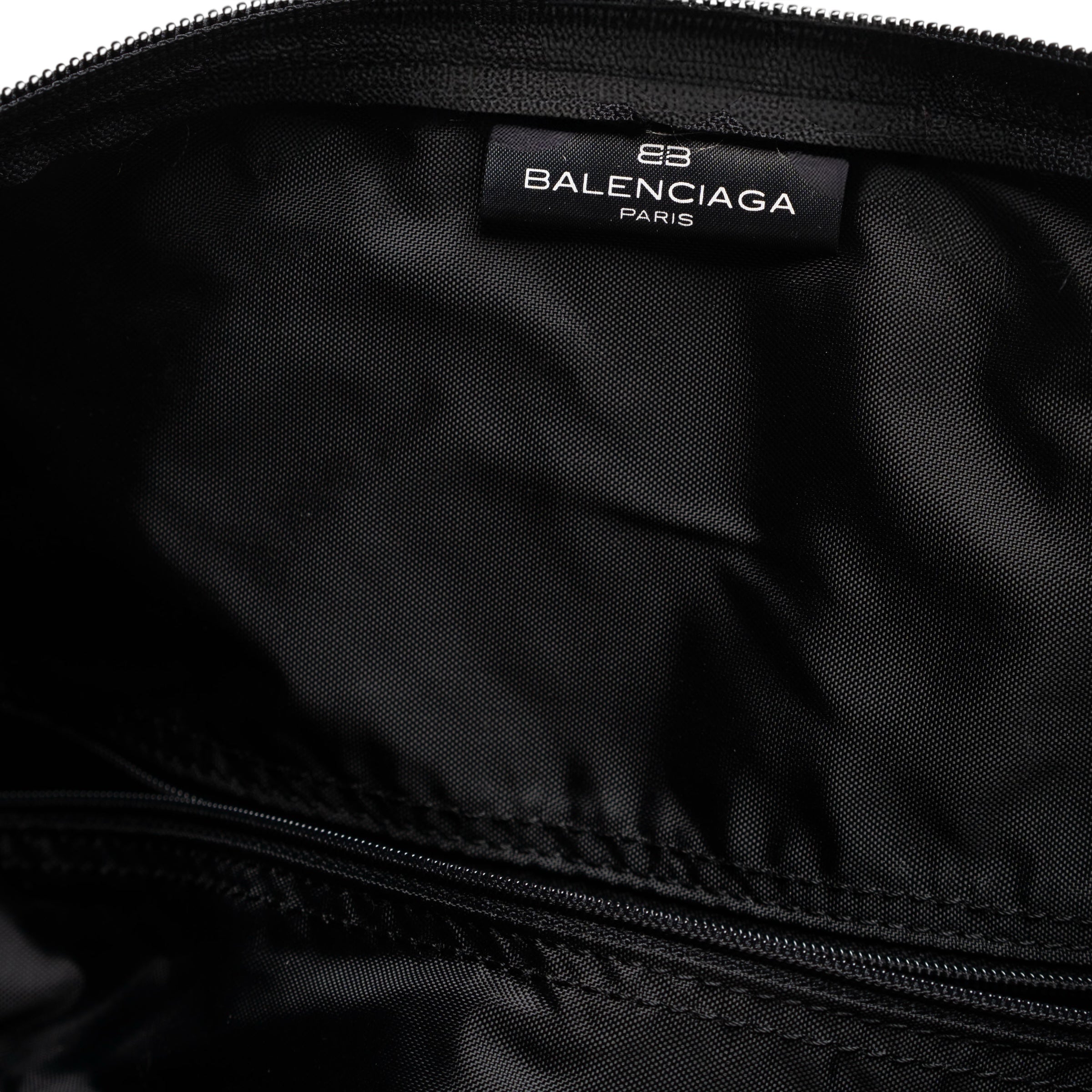 Balenciaga Reisetasche mit Monogramm-Print, Silbergrau