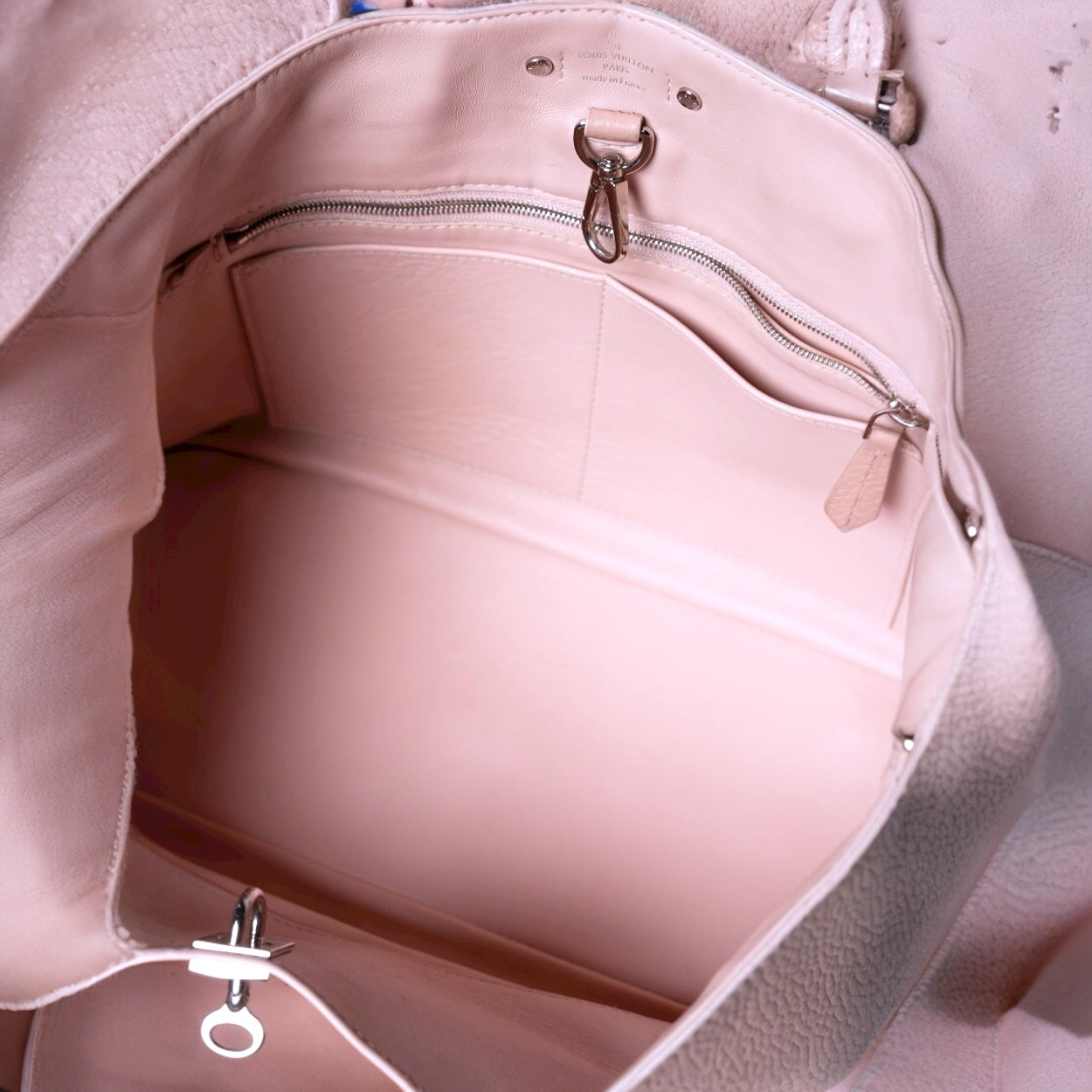 Louis Vuitton Bolso tote Taurillon Pernelle, Magnolia