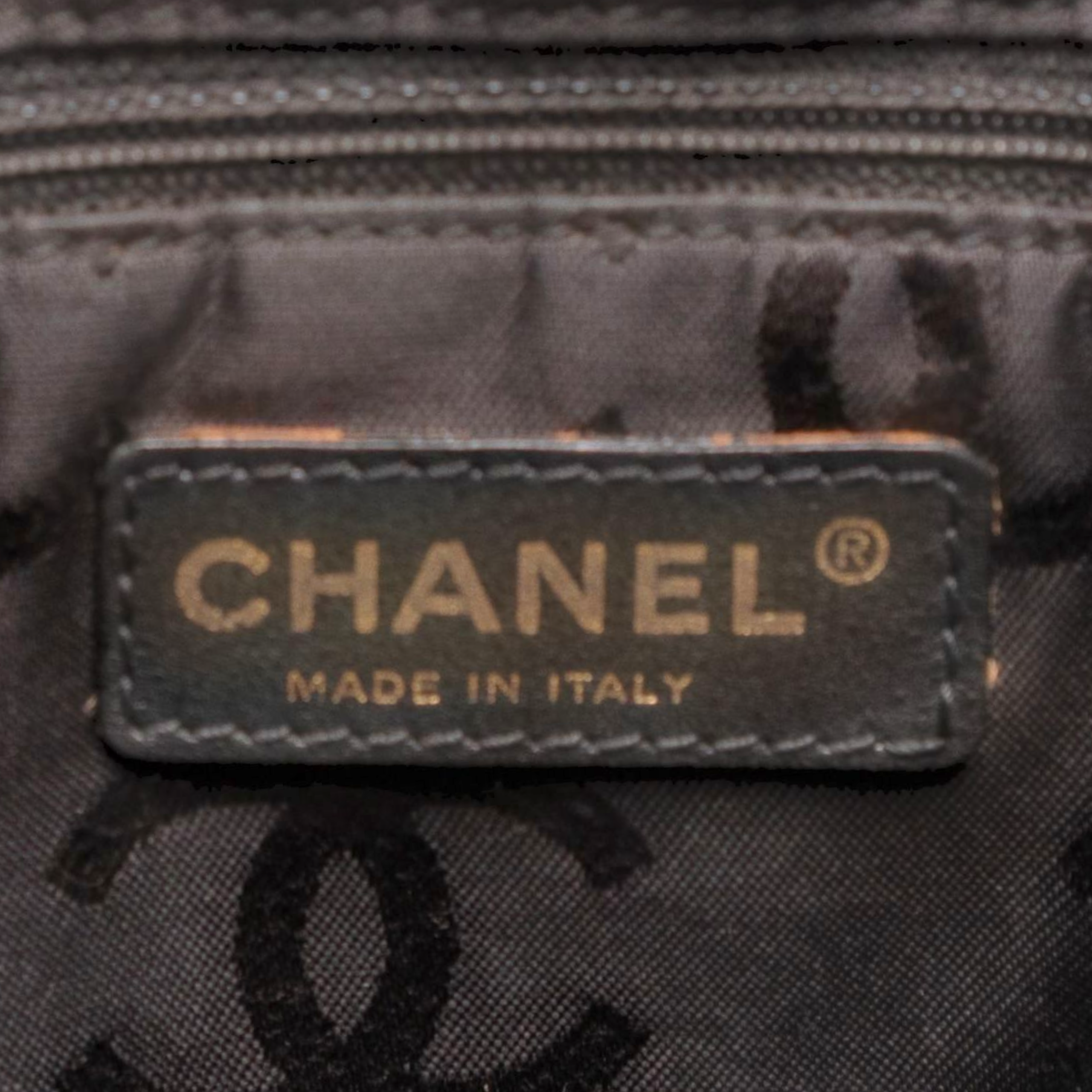 Chanel Tote Bag aus Leder und Holz mit Kettengriff