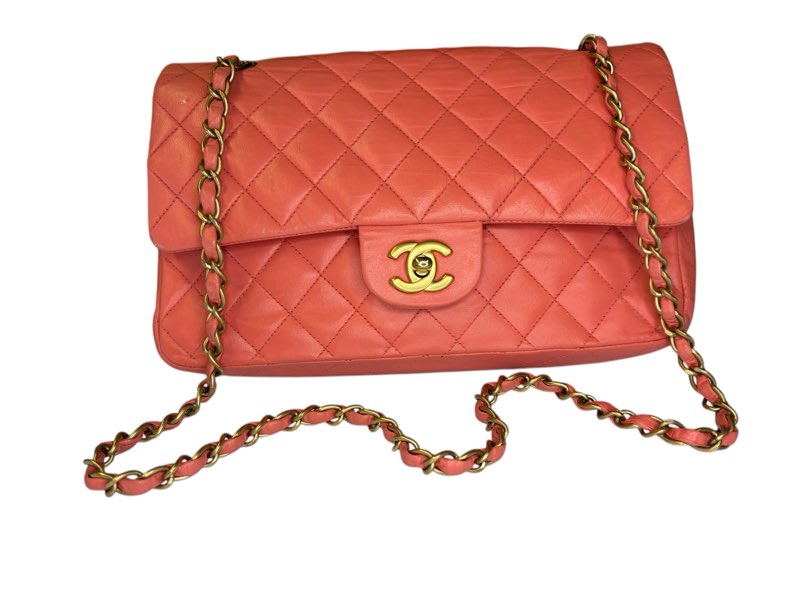 Chanel Pre-owned, Vintage  Timeless Classic Double Flap Bag, Coral